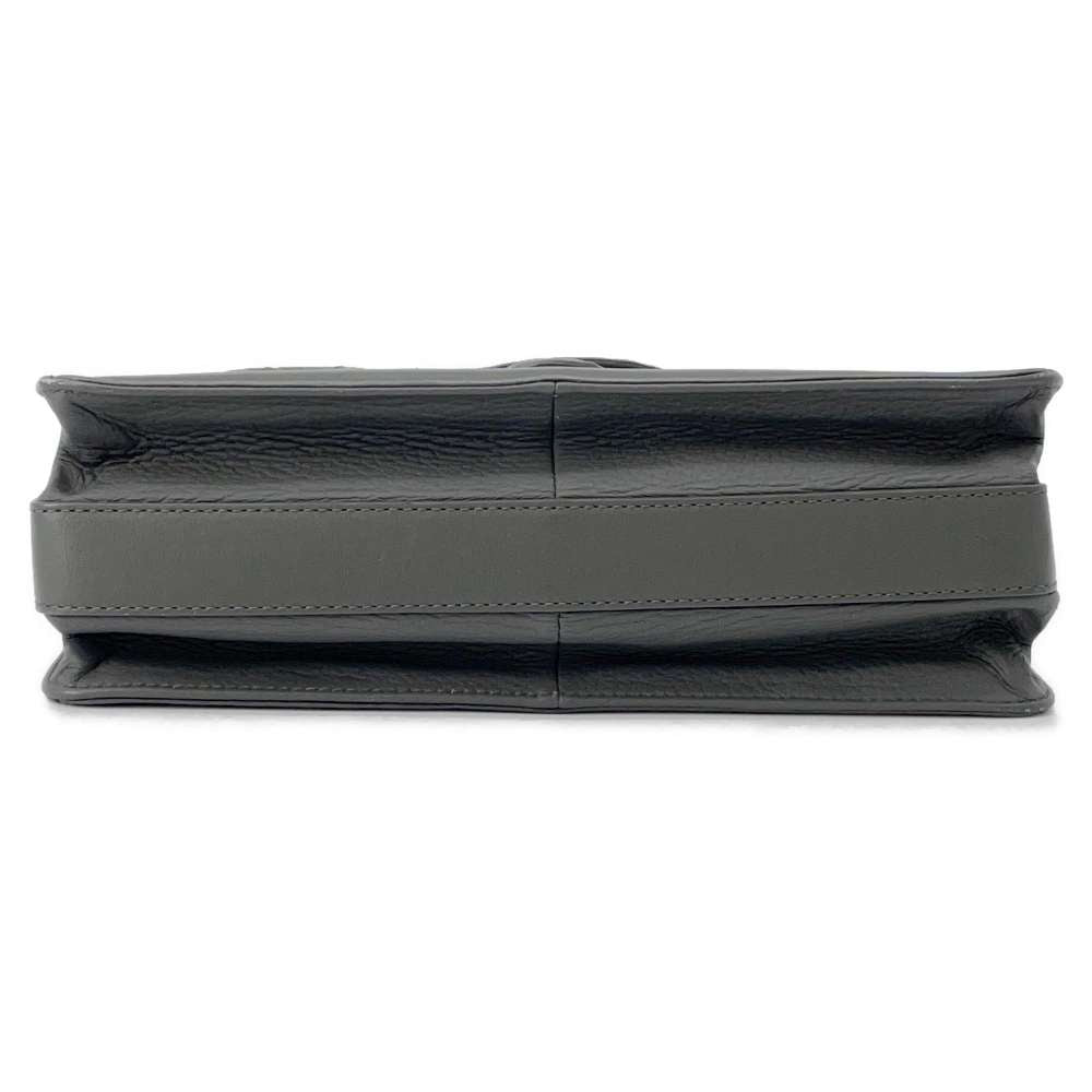 Bottega Veneta INTRECCIATOShoulder Bag Khaki Leather