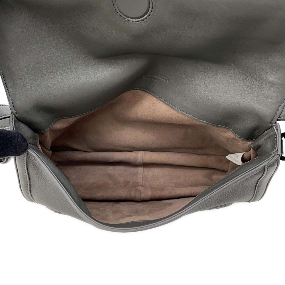 Bottega Veneta INTRECCIATOShoulder Bag Khaki Leather