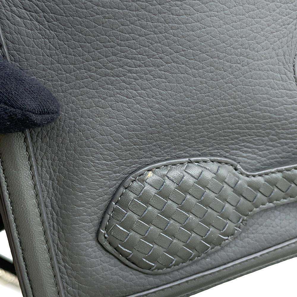 Bottega Veneta INTRECCIATOShoulder Bag Khaki Leather
