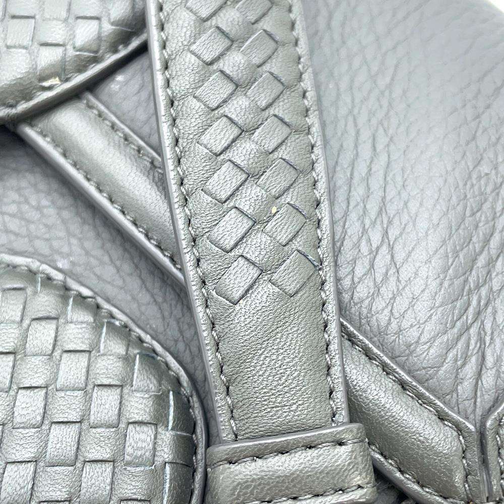 Bottega Veneta INTRECCIATOShoulder Bag Khaki Leather