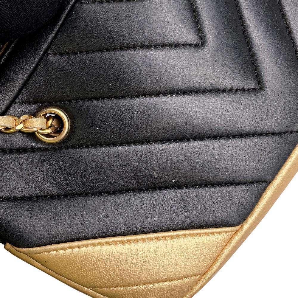 CHANEL Chevron ChainShoulder Bag Black/GoldA90807 Lambskin