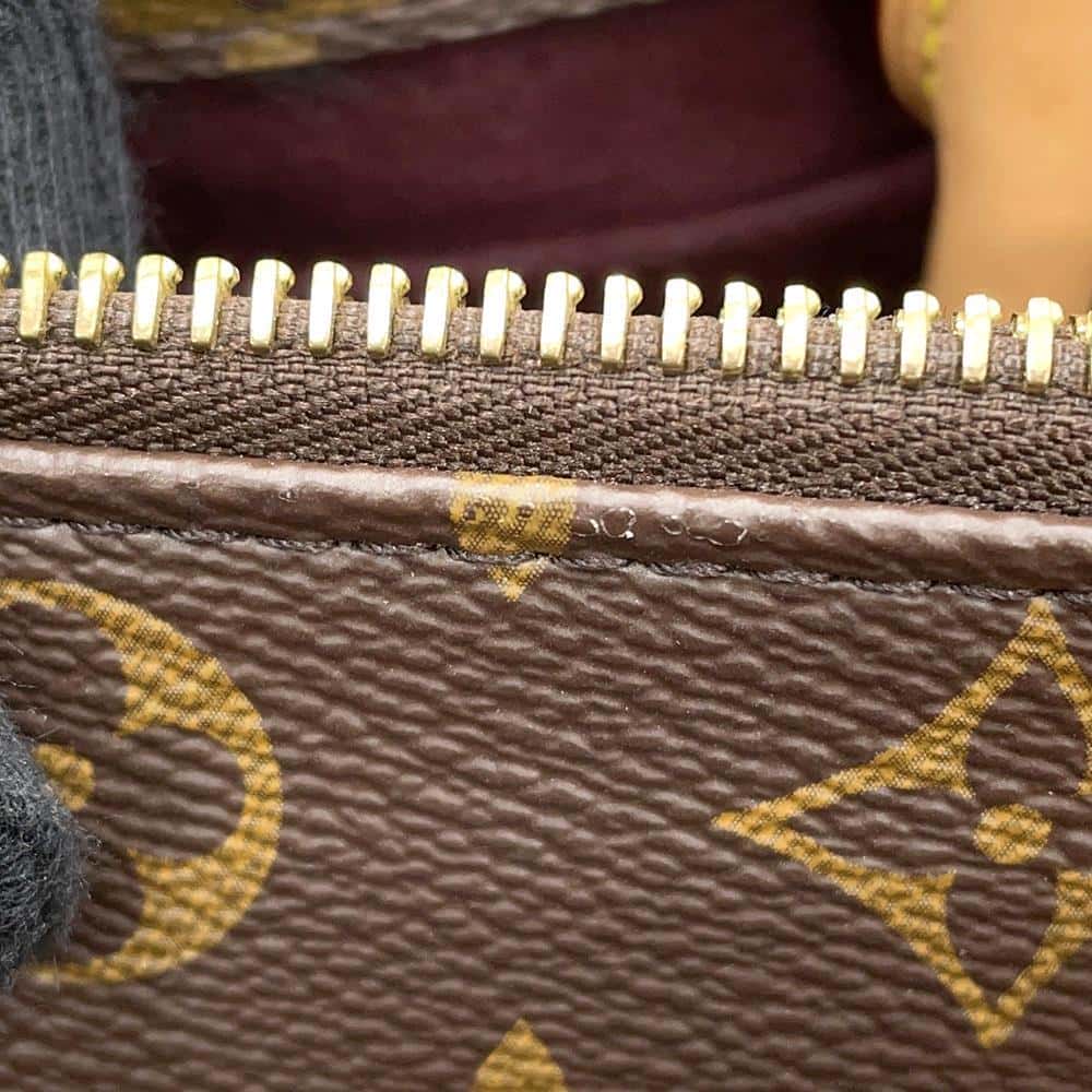 LOUIS VUITTON Montaigne BordeauxM41055 Monogram Size BB
