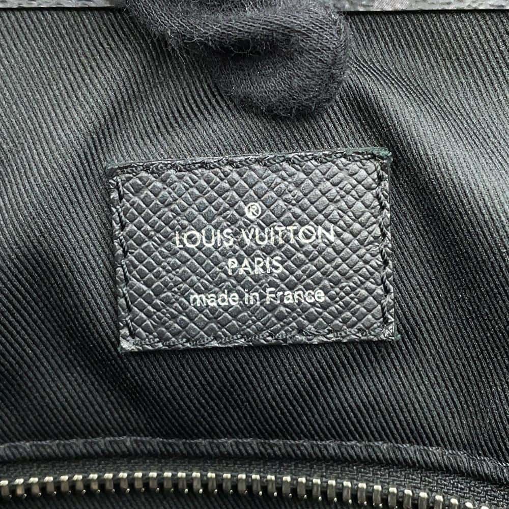 LOUIS VUITTON City tote NoirM30431 Monogram Eclipse Taiga Leather