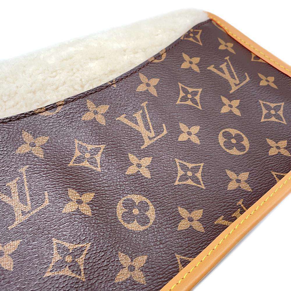 LOUIS VUITTON Diane NM BrownM46317 Monogram Shearling Size PM