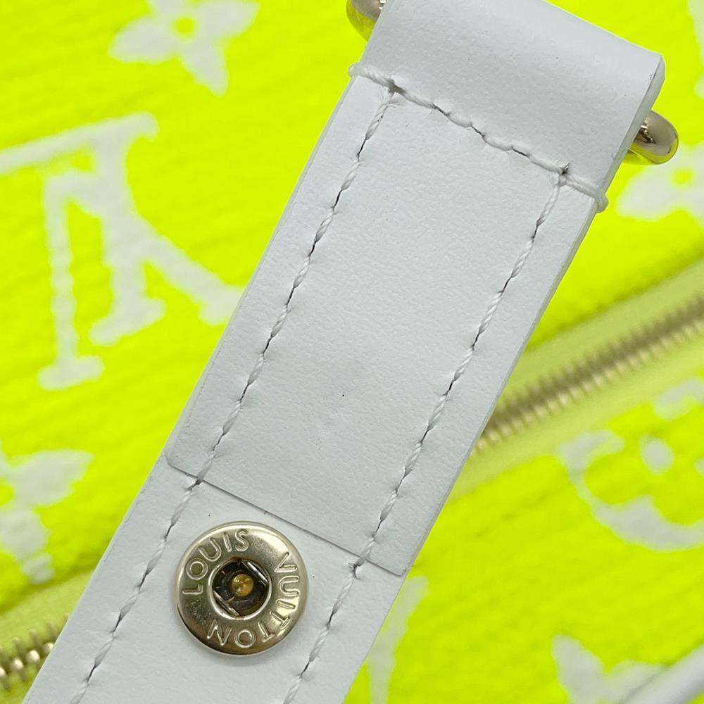 LOUIS VUITTON loop YellowM81484 Monogram Jacquard Velvet LV Match