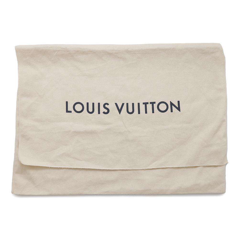 LOUIS VUITTON Sac Cool Foreign Love Heart Box PinkM58738 Monogram pattern