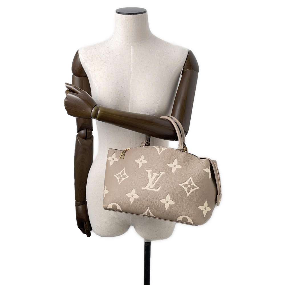 LOUIS VUITTON Petit Palais Tourterelle ClaimsM58914 Bicolor Monogram Empreinte Leather Size PM