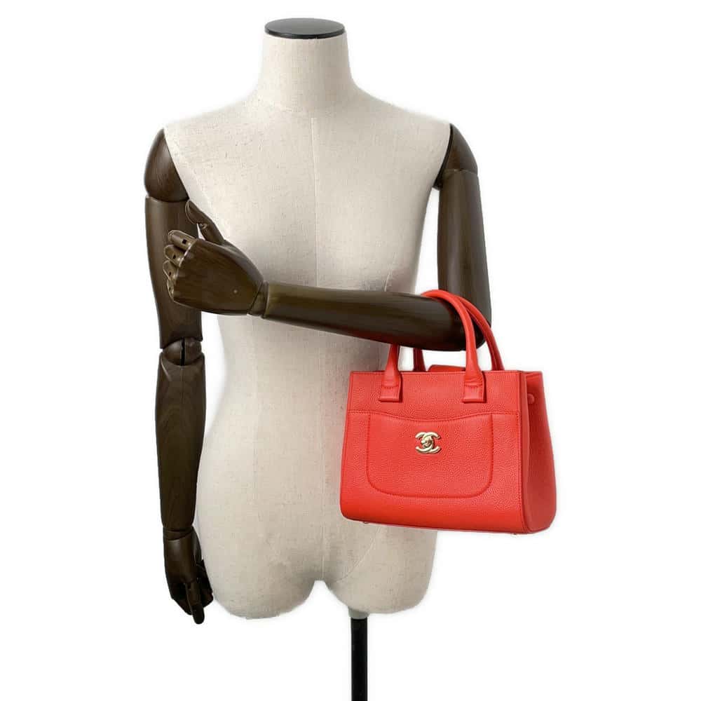 CHANEL Neo Executive Tote RedA69929 Leather Size Small
