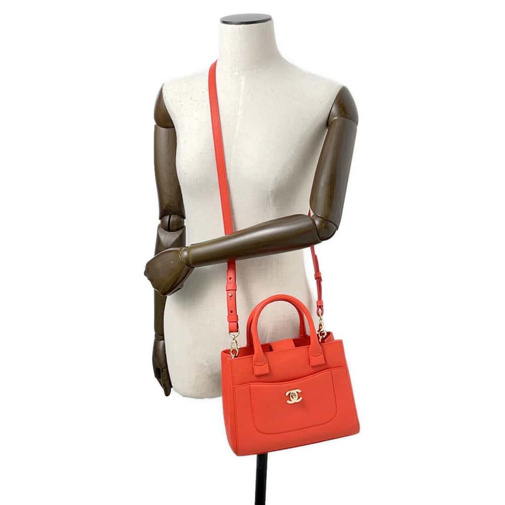 CHANEL Neo Executive Tote RedA69929 Leather Size Small
