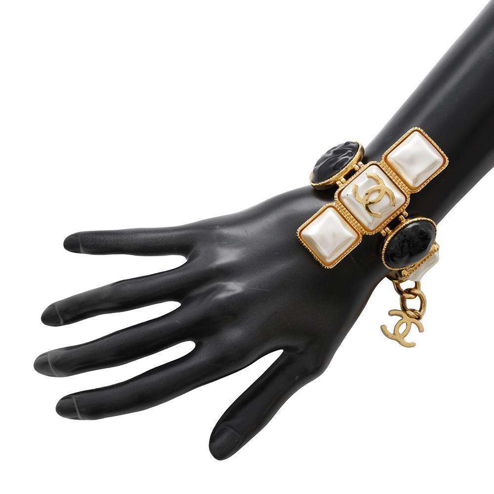 CHANEL Gripoa Bracelet Black/White/Gold Metal
