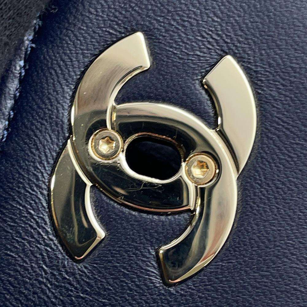 CHANEL Matelasse ChainShoulder Bag Navy Tweed Lambskin