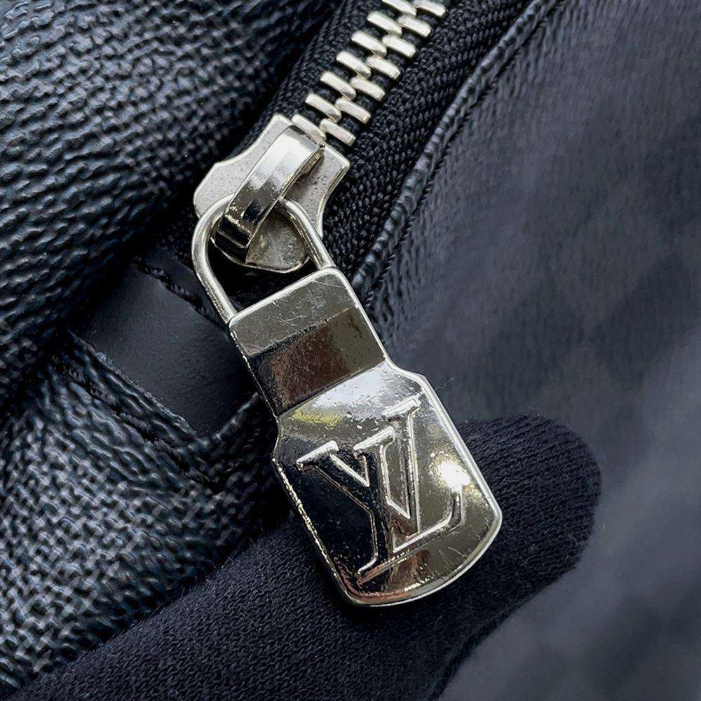 LOUIS VUITTON Avenue Sling Bag NoirN41719 Damier Graphite