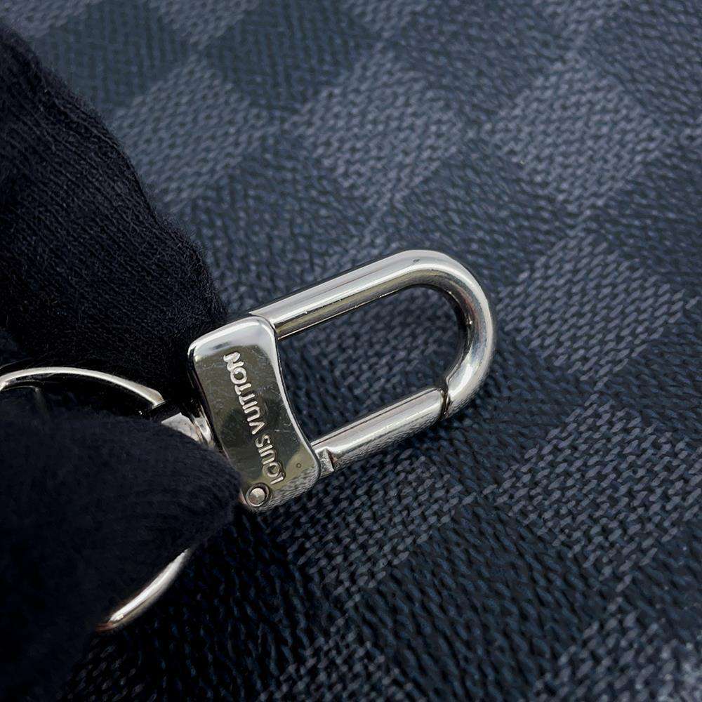 LOUIS VUITTON Avenue Sling Bag NoirN41719 Damier Graphite