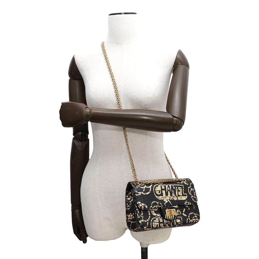 CHANEL 2.55 ChainShoulder Bag Black/GoldAS0874 Embossed Leather