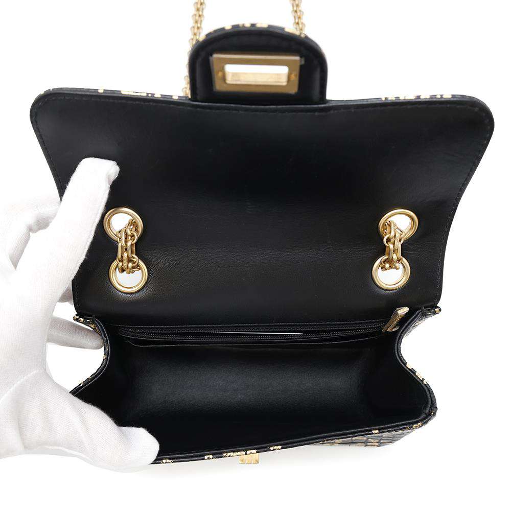 CHANEL 2.55 ChainShoulder Bag Black/GoldAS0874 Embossed Leather