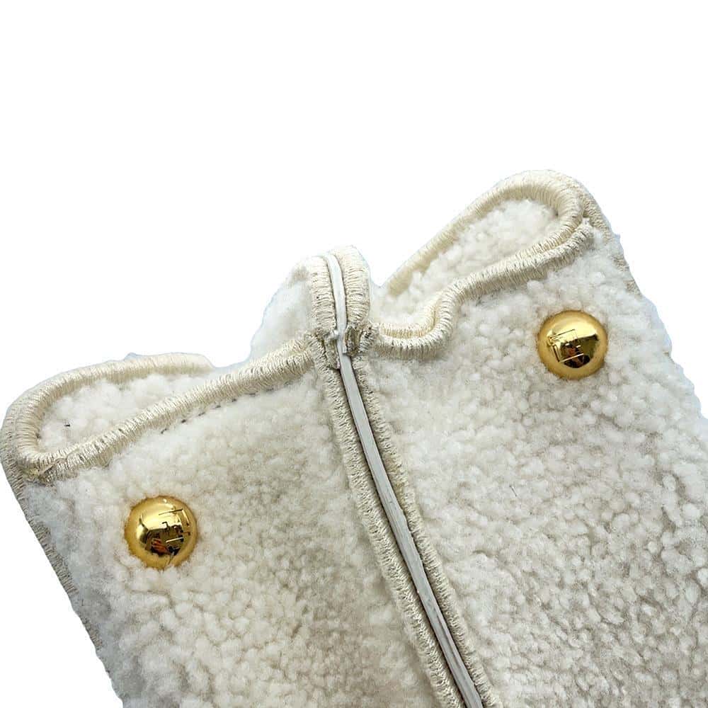 FENDI Peekaboo Icy You White8BN321 Mouton Size Medium
