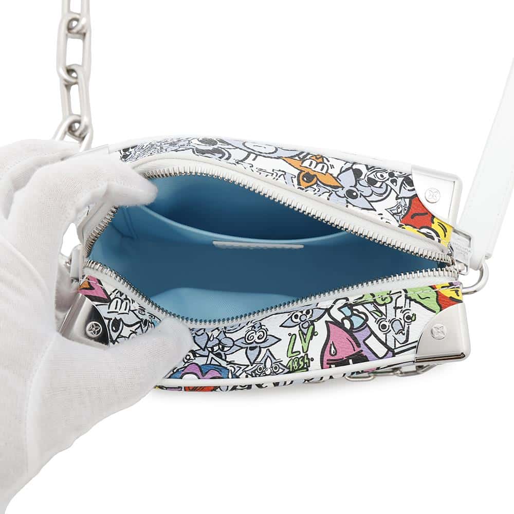 LOUIS VUITTON Mini Soft Trunk White/MulticolorM82008 Monogram・Comic