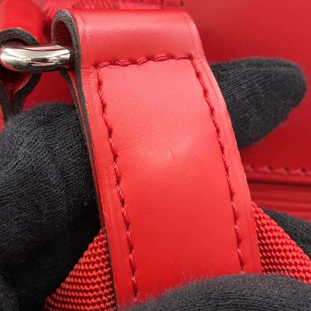 LOUIS VUITTON Christopher Red/NoirM53414 Epi Leather Supreme Size PM
