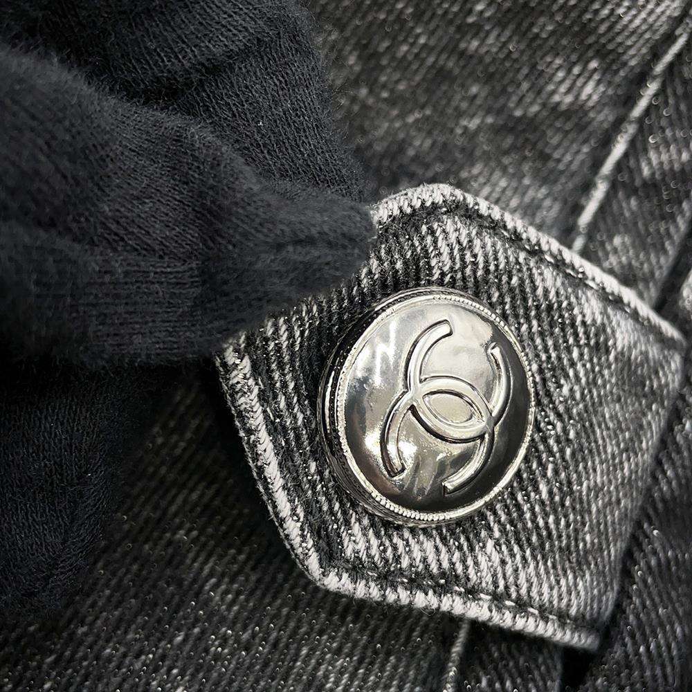 CHANEL COCO Button Denim Jacket Size 36 BlackP74033 Cotton 70% Viscose 18% Polyester 12%