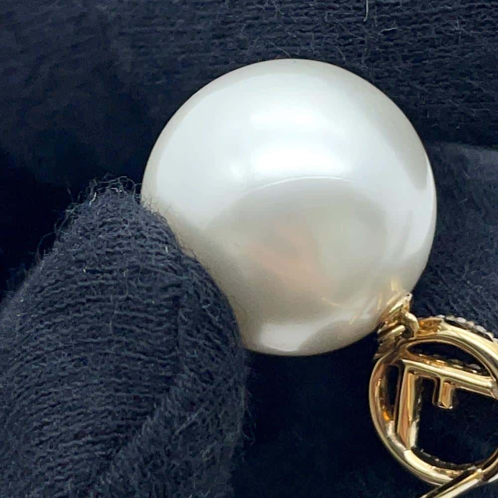 FENDI Fiz Pearl Earrings White/Gold8AG858 Metal Faux Pearl Rhinestone