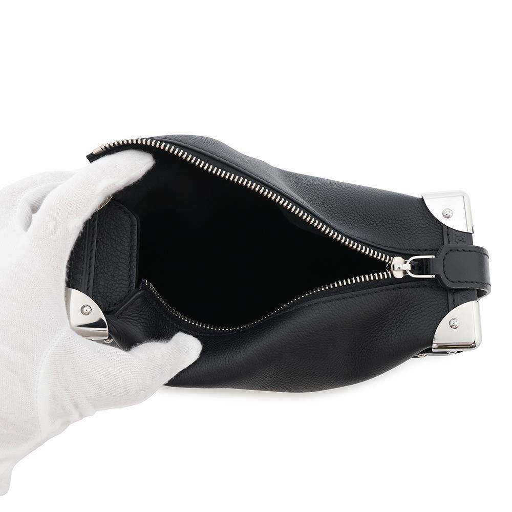 LOUIS VUITTON side trunk NoirM25160 Grained Calf Leather Size MM