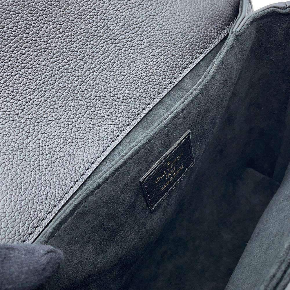 LOUIS VUITTON Oxford Rock Me NoirM22735 Grained Calf Leather