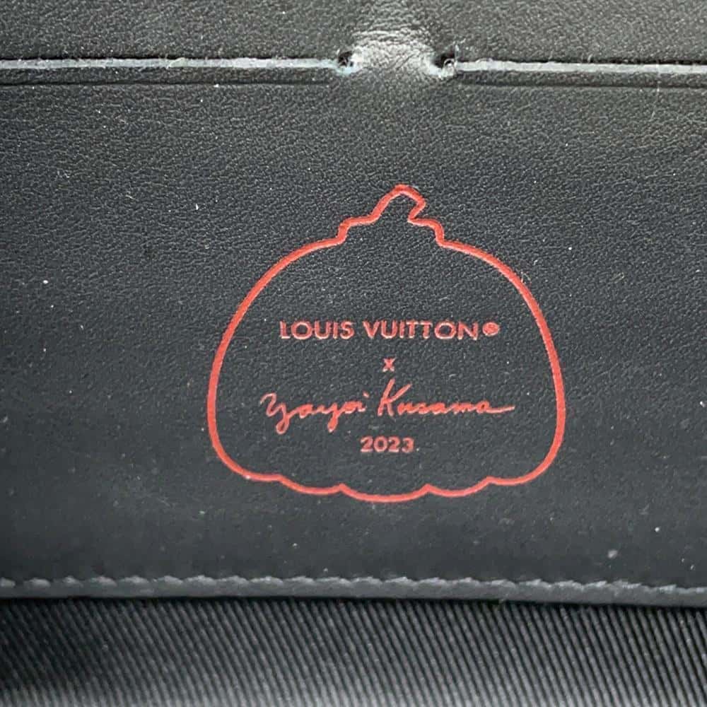 LOUIS VUITTON LV × YK Soft Trunk Wallet NoirM81905 Monogram・Taurillon Infinity Dot