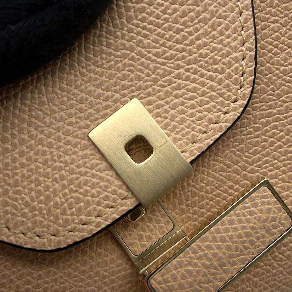 Valextra Valextra Iside Belt Crossbody Bag BeigeSGES0061028LOCPL99 Leather