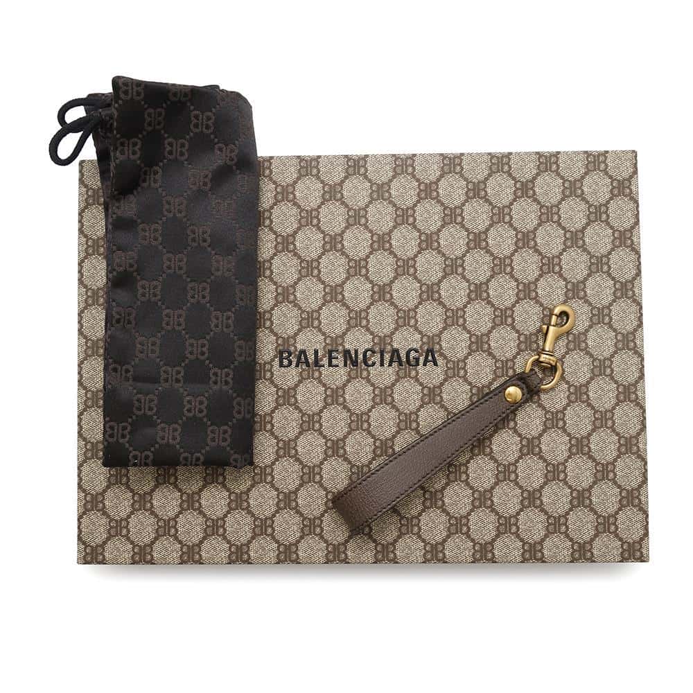 BALENCIAGA GUCCICollaboration The Hacker Project Clutch Bag Beige/Brown680382 GG SupremeCanvas Leather