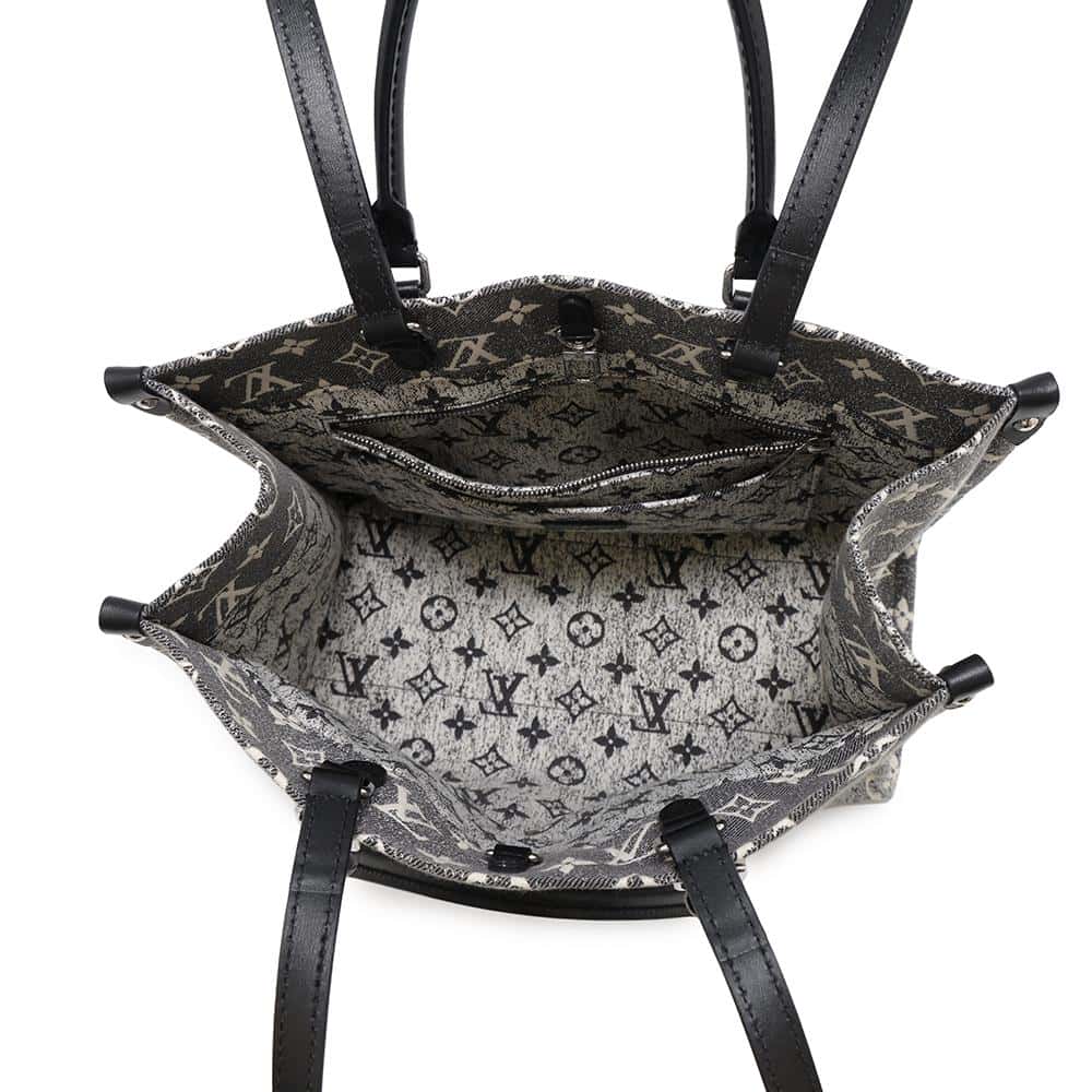 LOUIS VUITTON Onthego GrayM46448 Monogram・Jacquard Denim Size MM