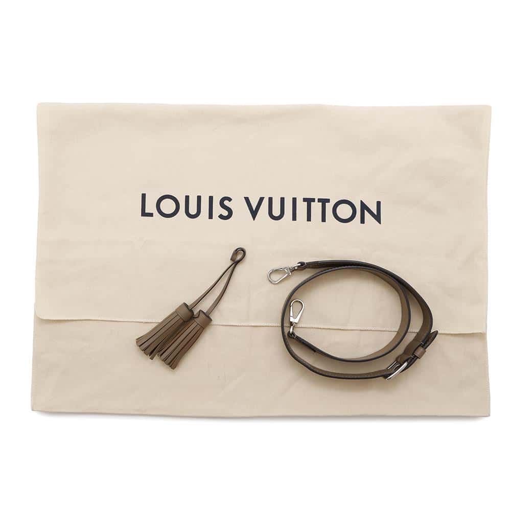 LOUIS VUITTON Haumea GaletM55031 Monogram Mahina
