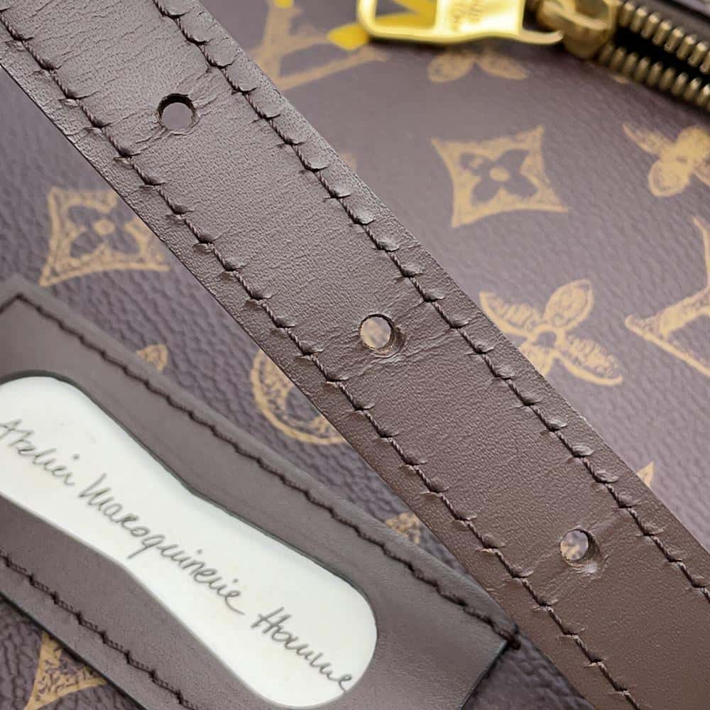 LOUIS VUITTON Vertical Box Trunk GreenM59664 Monogram