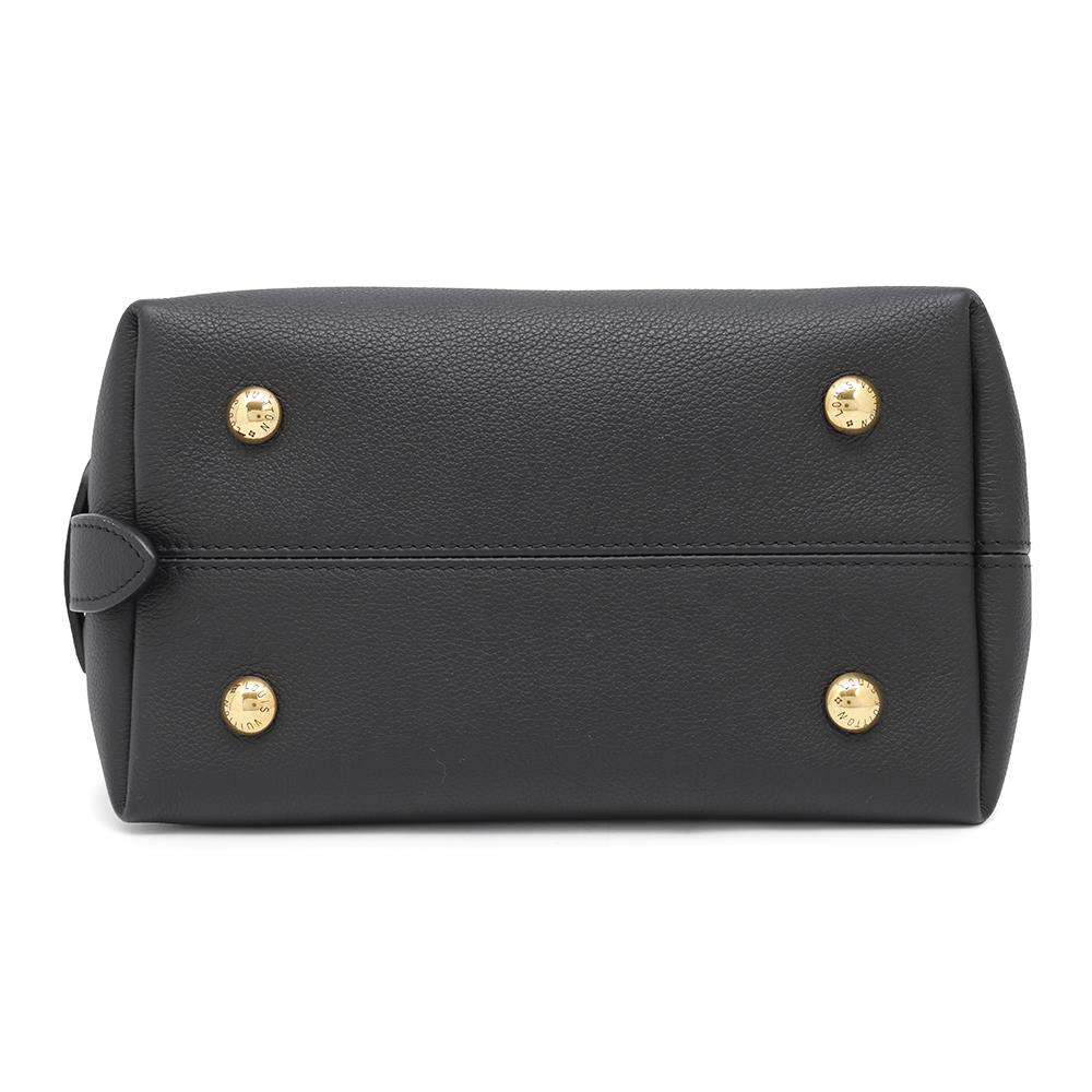 LOUIS VUITTON Lowkey Hobo BlackM25352 Calf Leather Size PM
