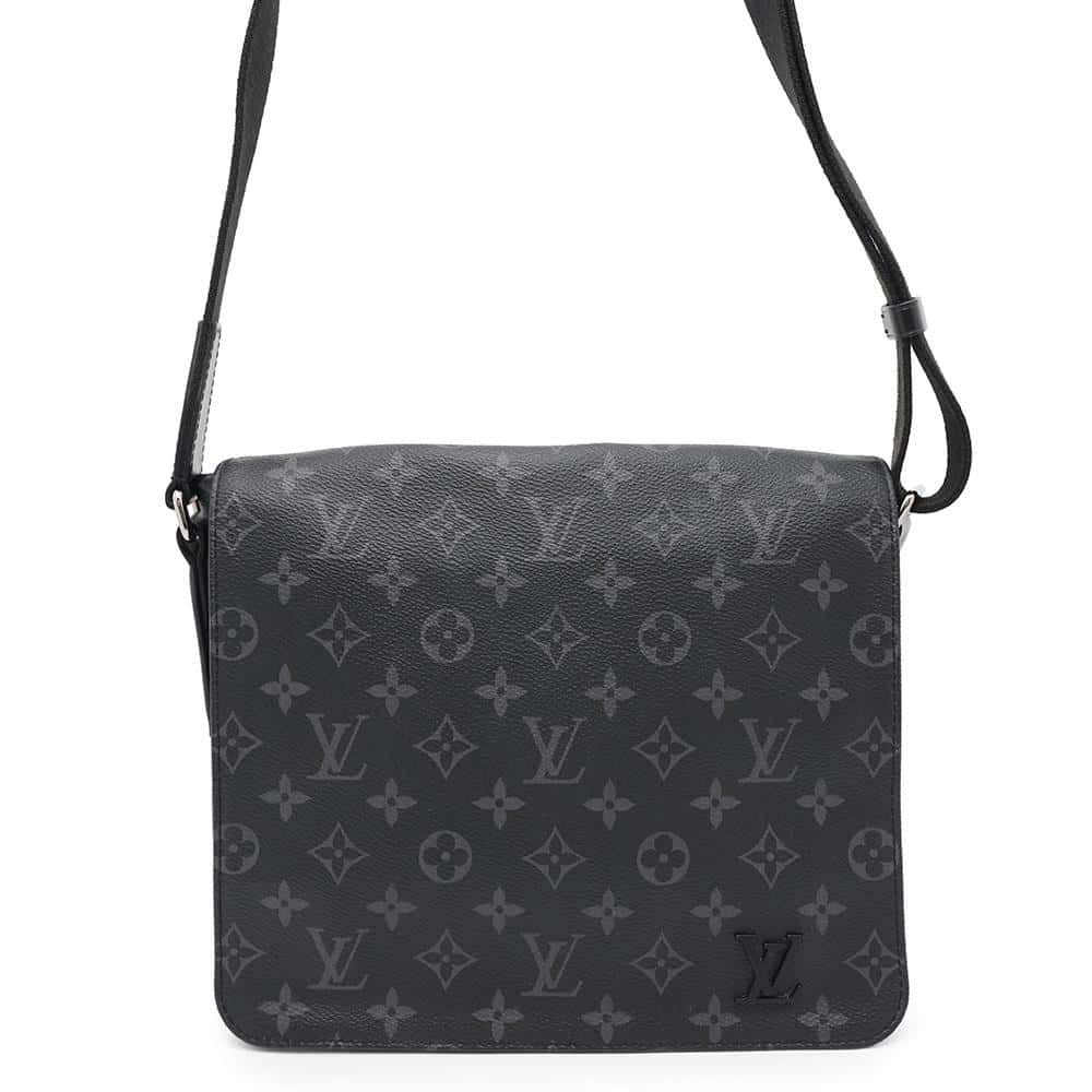 LOUIS VUITTON District NV2 NoirM45272 Monogram Eclipse Size PM