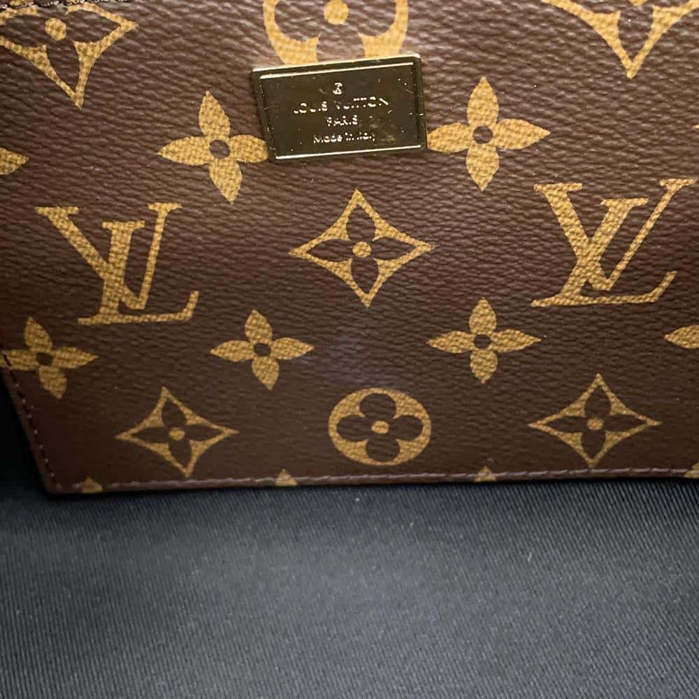 LOUIS VUITTON Venice Gris MetalM52758 Monogram Patent Leather