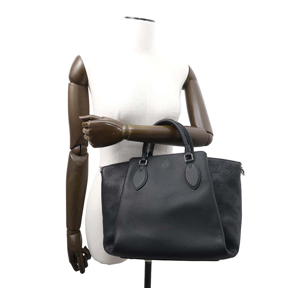 LOUIS VUITTON Haumea NoirM55029 Monogram Mahina