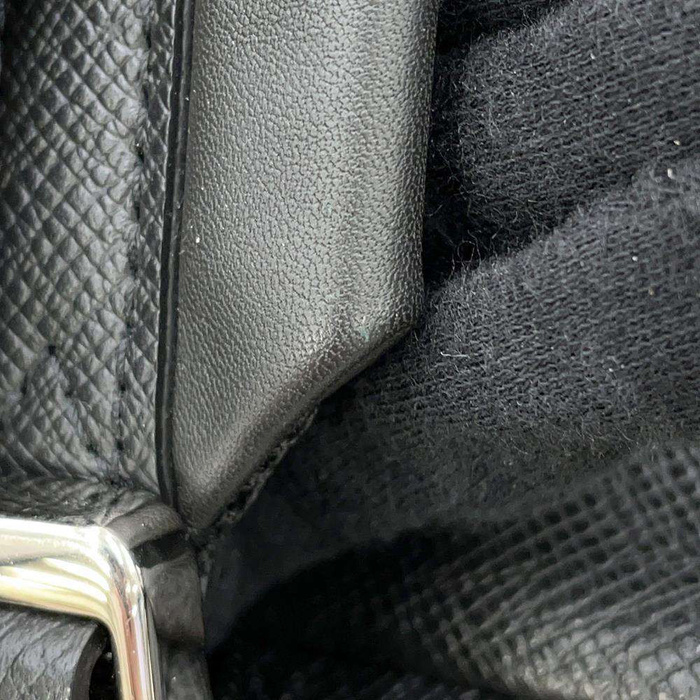 LOUIS VUITTON Discovery・Backpack NoirM30230 Taiga Leather Monogram Eclipse