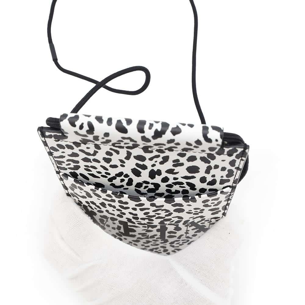 Valentino Garavani VLTN Leopard Smartphone Case Multi Pochette White/BlackWY0P0T13MHK Leather