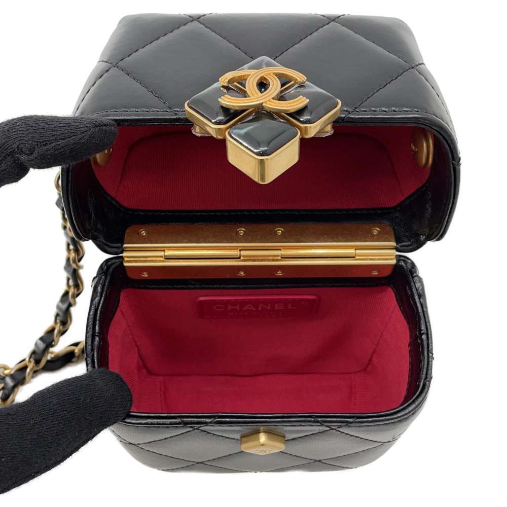 CHANEL Matelasse CC Logo Box ChainShoulder BlackAS2635 Lambskin