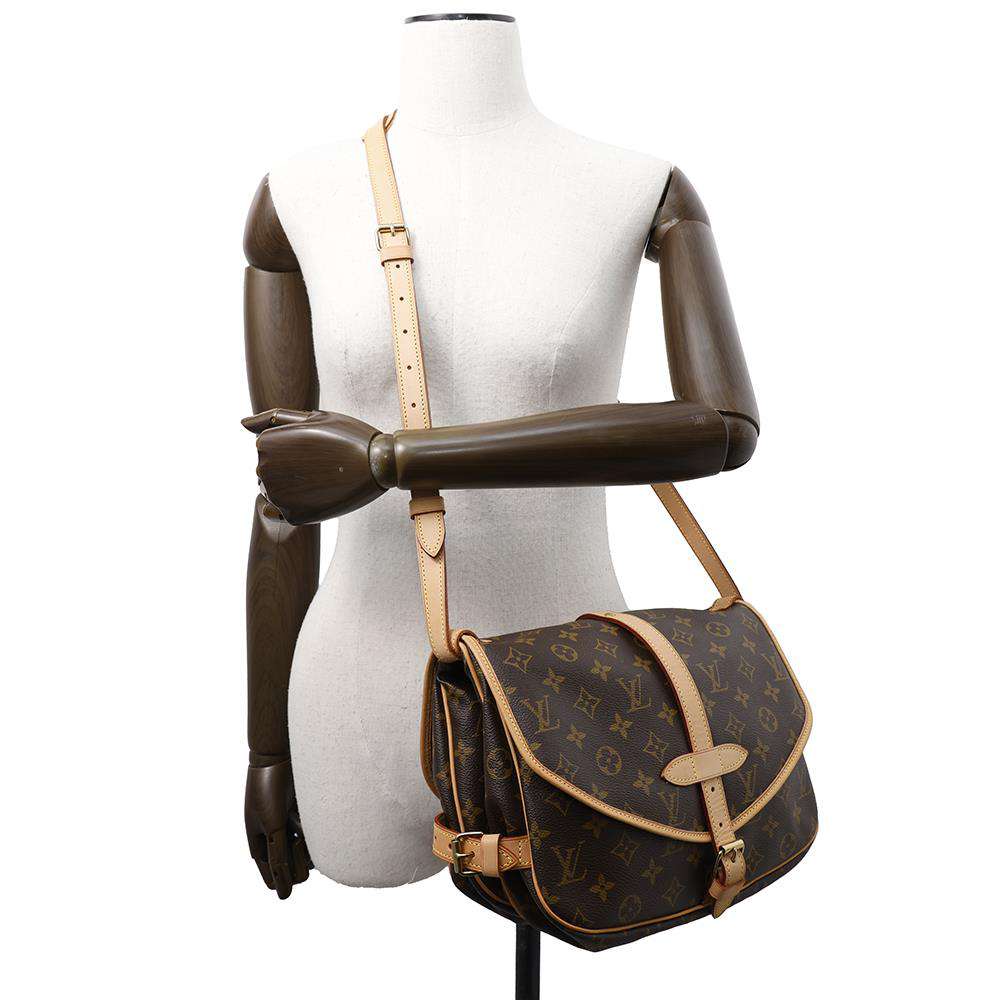 LOUIS VUITTON Saumur BrownM42256 Monogram Size 30
