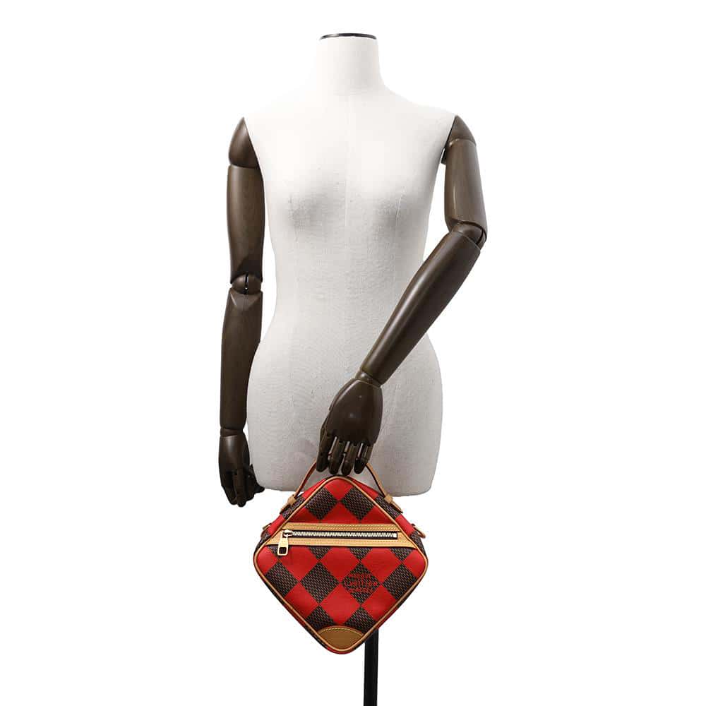 LOUIS VUITTON Chess Messenger RedN40561 Damier・Pop