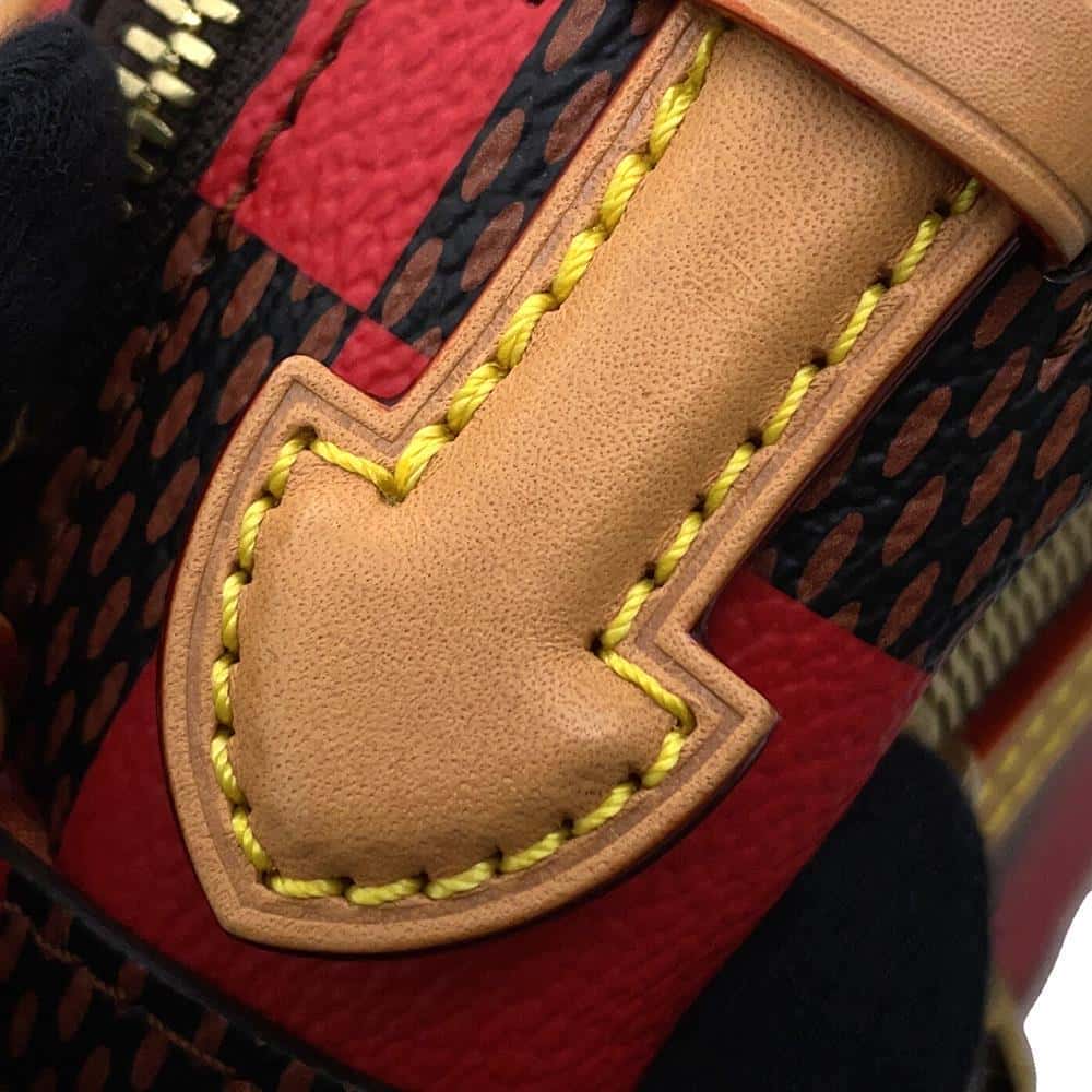 LOUIS VUITTON Chess Messenger RedN40561 Damier・Pop