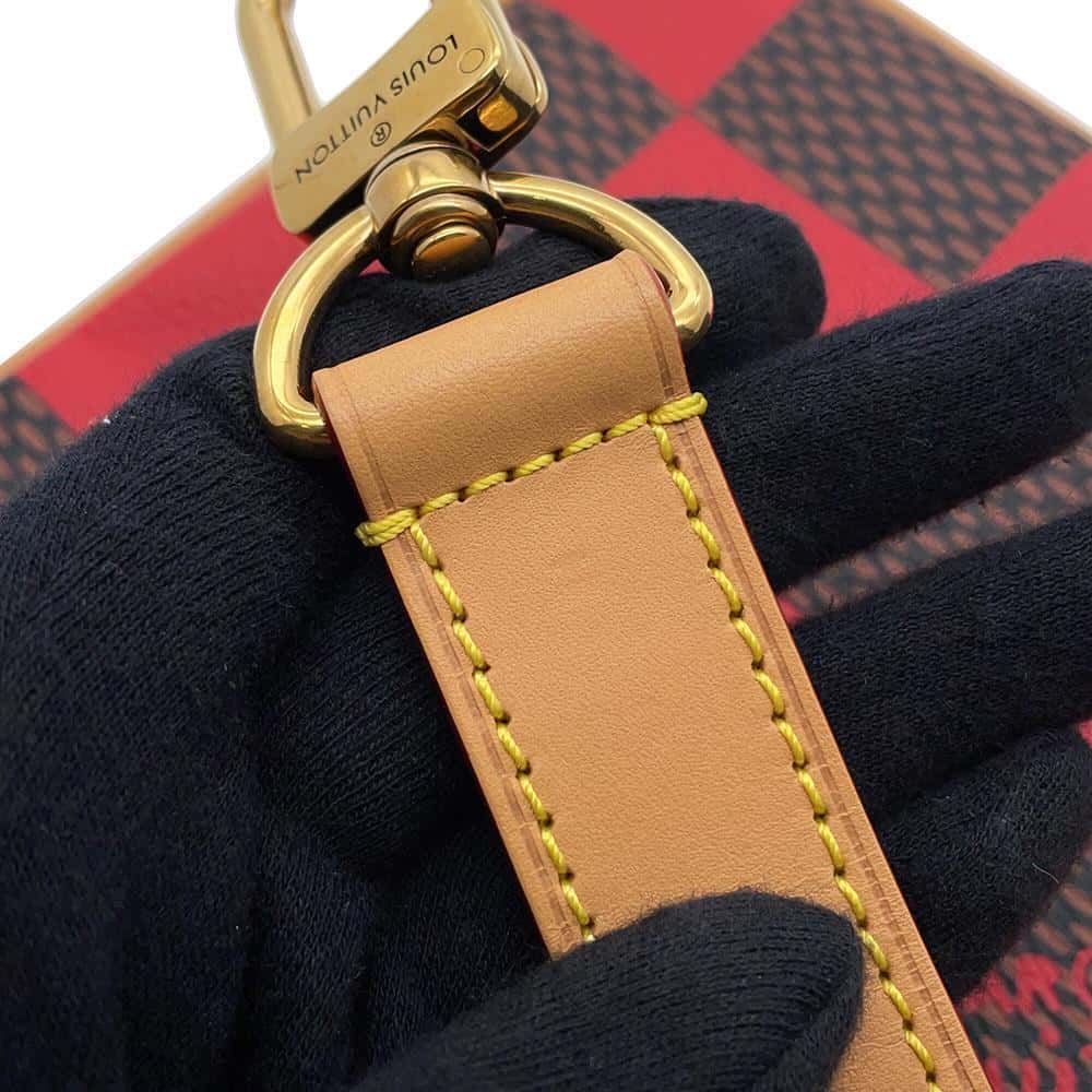 LOUIS VUITTON Chess Messenger RedN40561 Damier・Pop