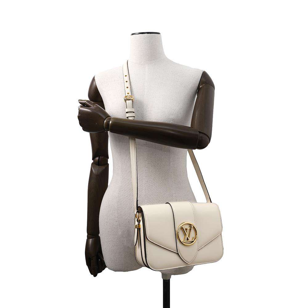 LOUIS VUITTON Pont Neuf claimM55950 Smooth Cowhide Leather
