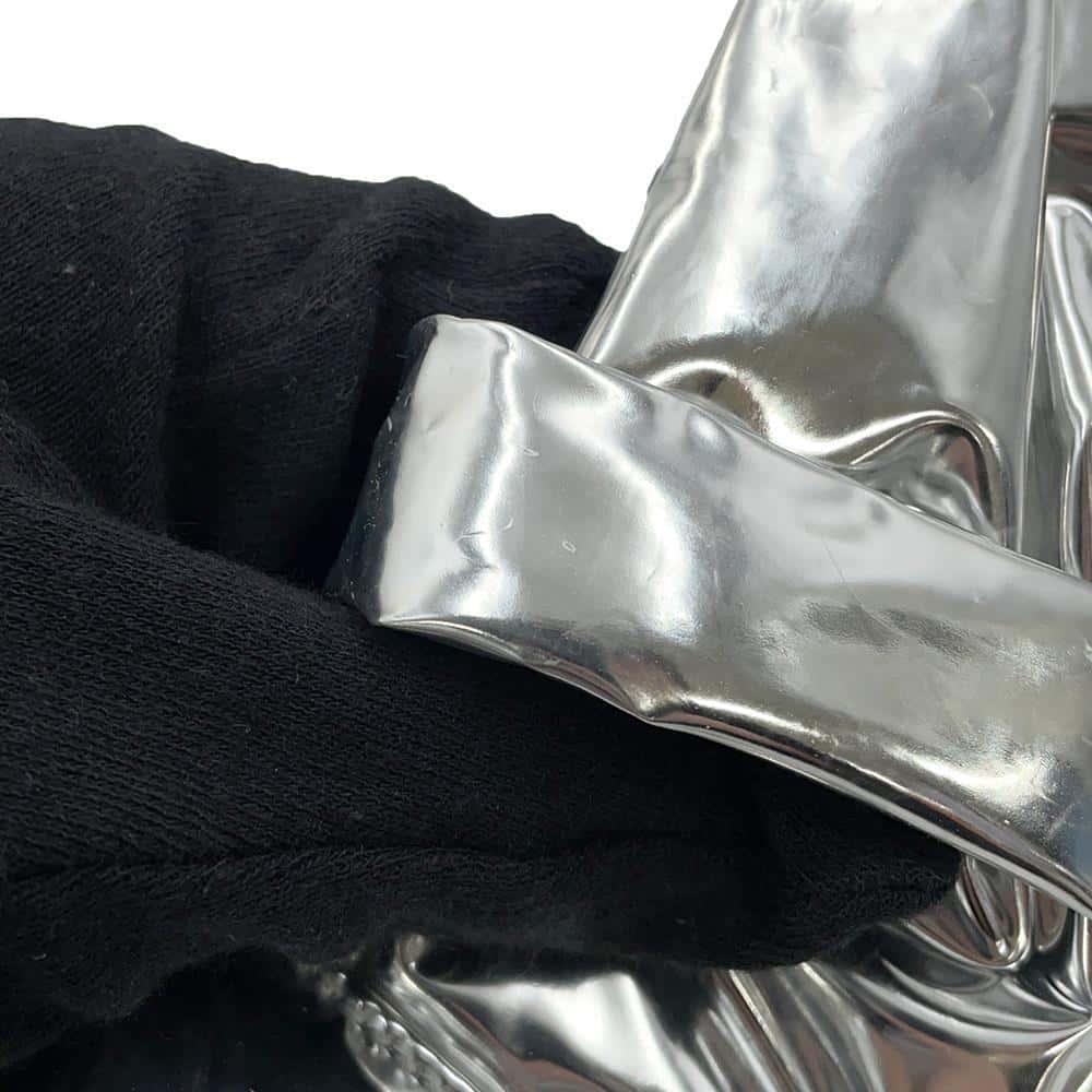 Bottega Veneta INTRECCIATO Cassette Metallic Effect Shoulder Bag Silver701349 Patent Leather Size Large