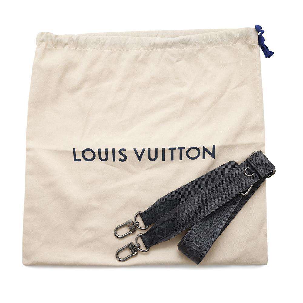 LOUIS VUITTON LVxYK Keepall Bandouliere NoirM46437 Monogram Eclipse Reverse Size 25