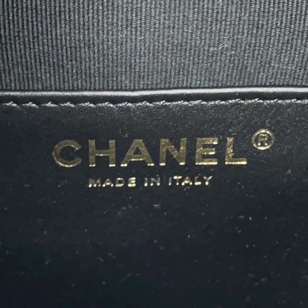 CHANEL CC Logo Vanity ChainShoulder Bag BlackAS3875 Caviar Leather