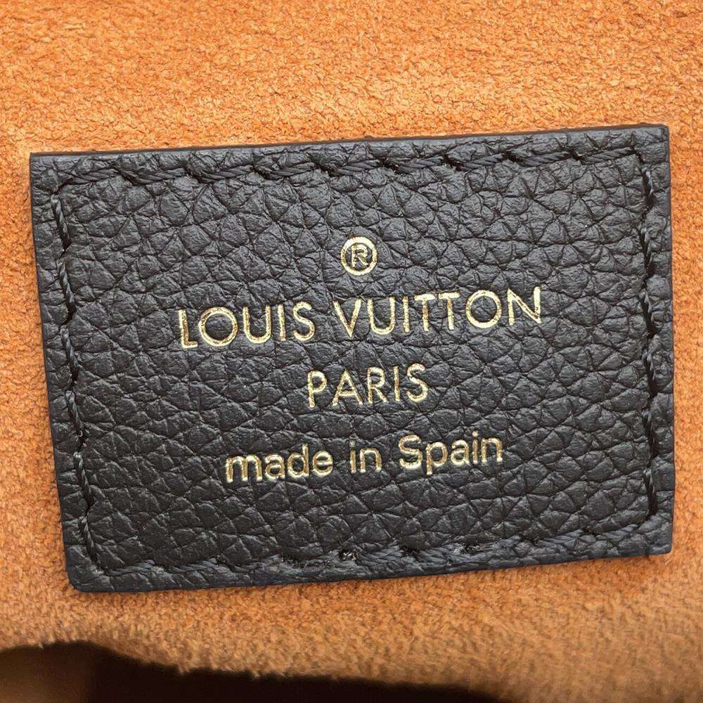 LOUIS VUITTON Lowkey Hobo NoirM24856 Grained Calf Leather Size MM