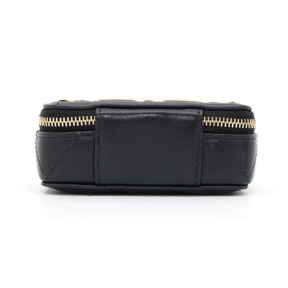 CHANEL Matelasse CC Logo Shoulder Bag Black/GoldAP2393 Lambskin Metal