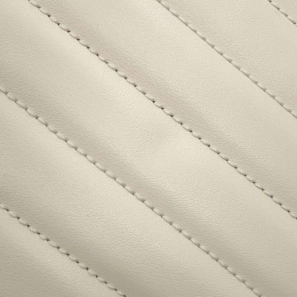 GUCCI Interlocking G heart Ivory751628 Leather
